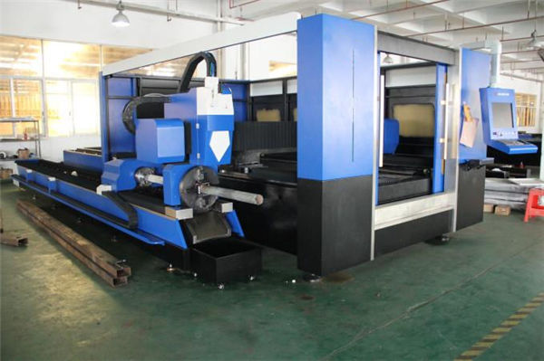 cypcut vlakno 3d stroj za lasersko rezanje 1070nm laserska valna duljina